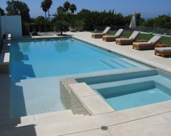 capri white travertine pool coping and pavers